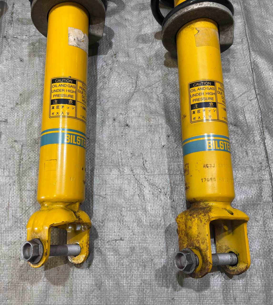 2017-2020 Fiat 124 Spider Abarth Bilstein Shocks Springs / Set of
