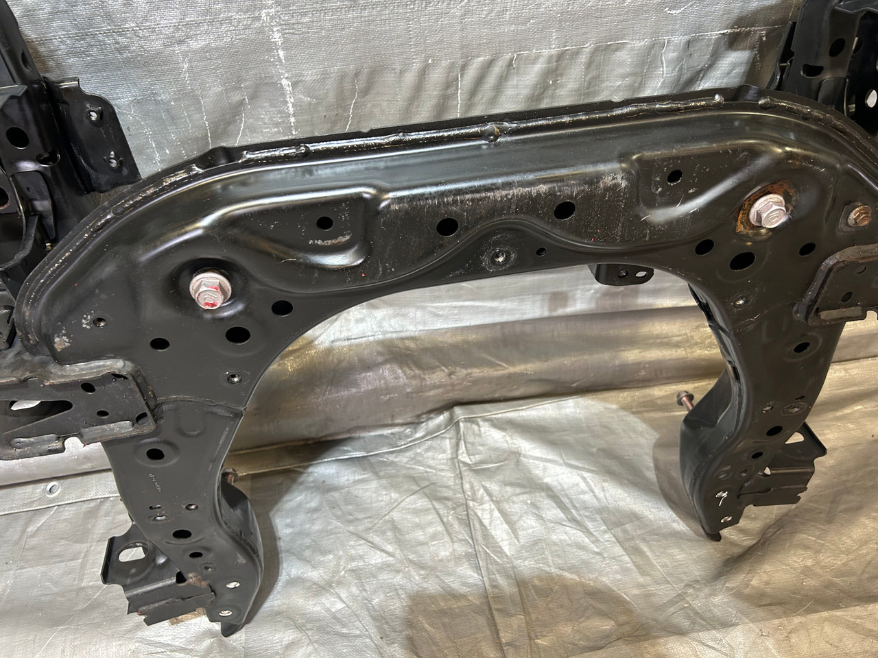2017-2020 Fiat 124 Spider Front Subframe Crossmember / FD029