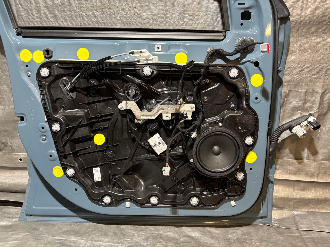 2022-2024 Ford Maverick XLT Lariat Driver Front Door Assembly w