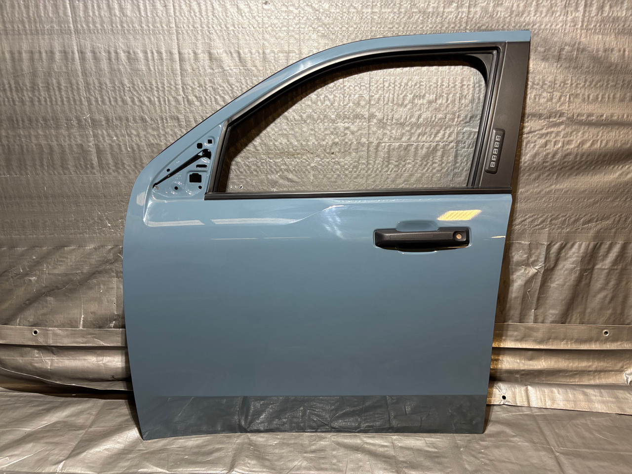 2022-2024 Ford Maverick XLT Lariat Driver Front Door Assembly w