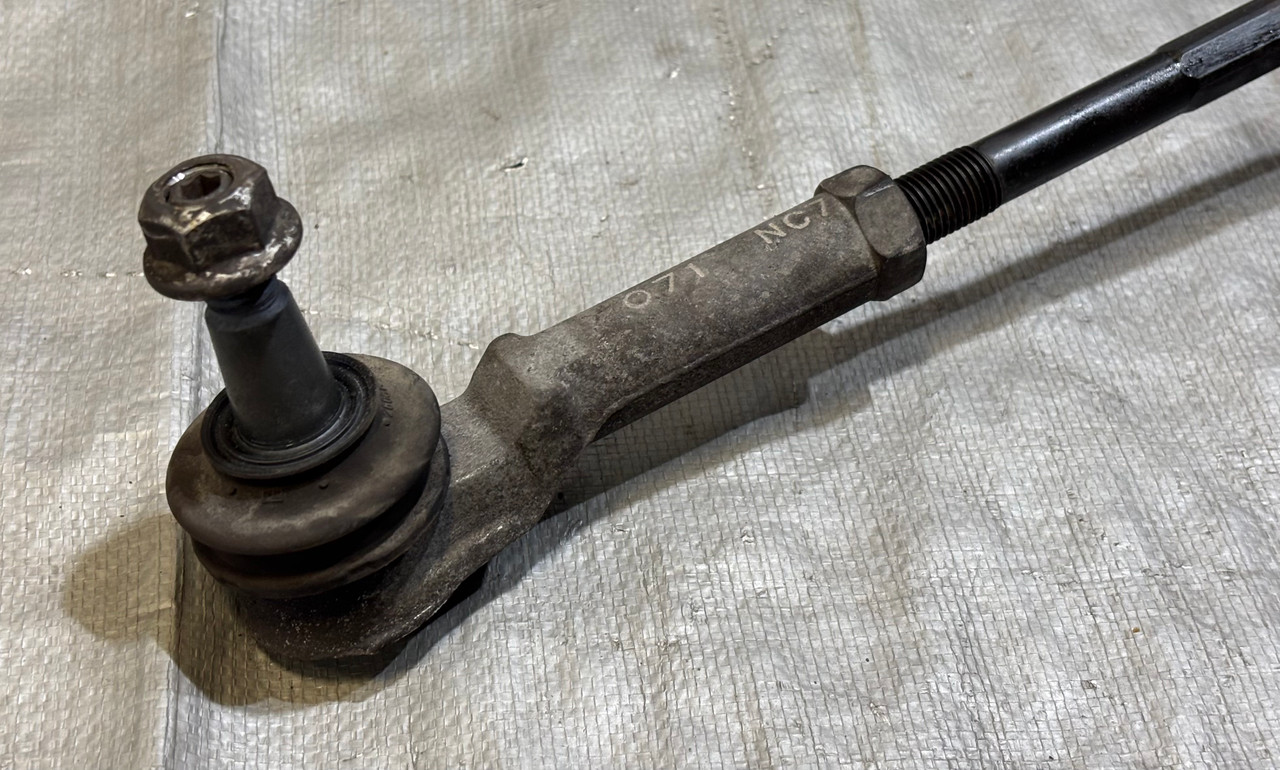 2009-2013 Chevrolet Corvette C6 Steering Rack Assembly w/ Tie Rod