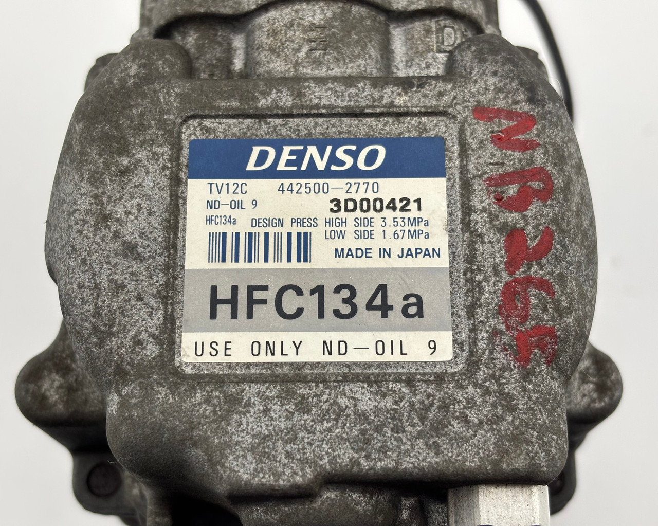 2001-2003 Mazda Miata AC Compressor w/ Rubber Hoses Lines / 131K