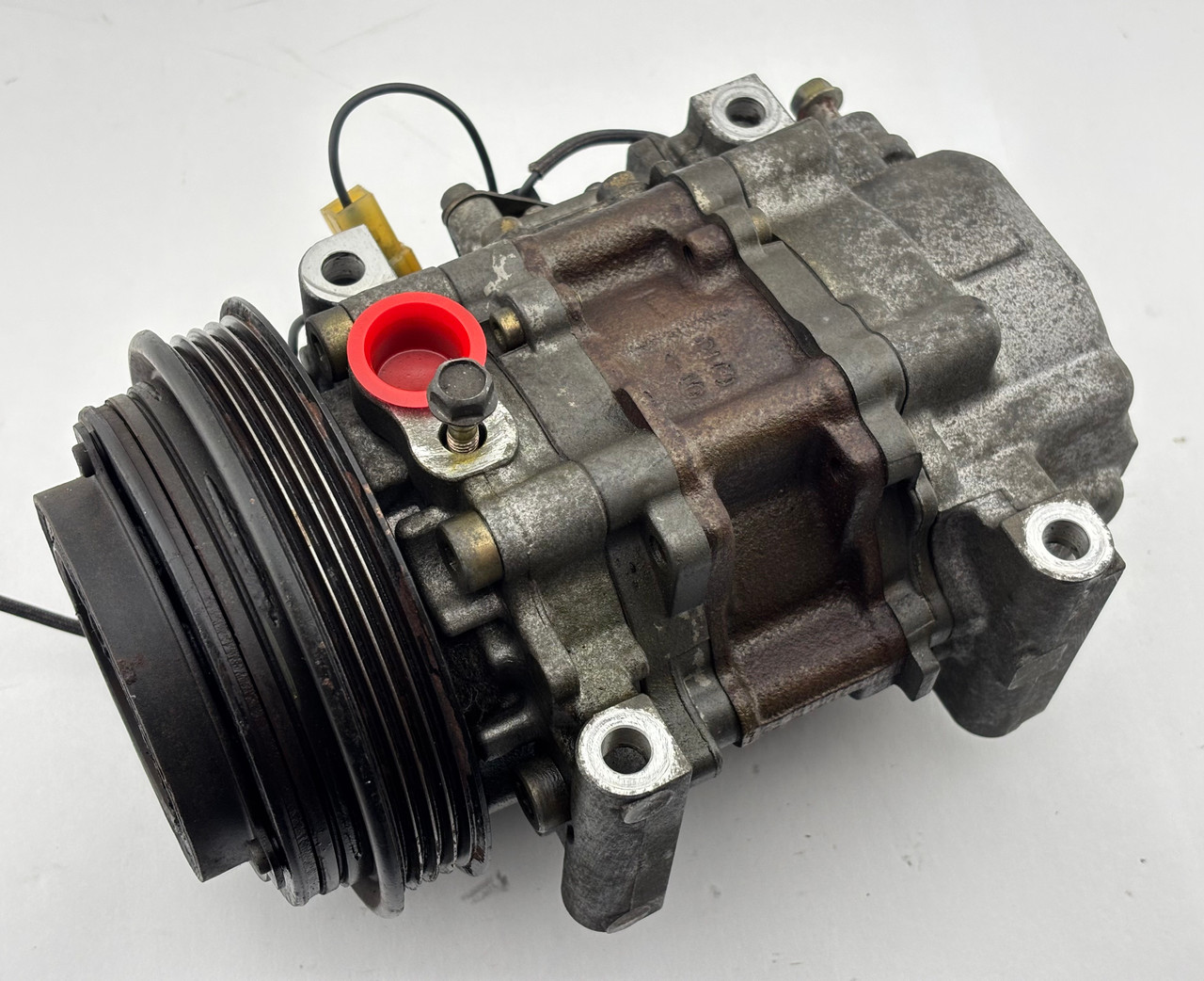 まお　904045 2001-2003 Mazda Miata AC Compressor w/ Rubber Hoses Lines / 131K