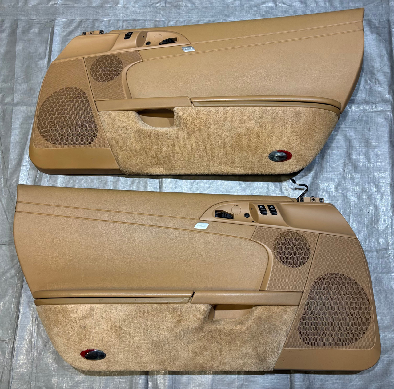 ヴィンテージルームディバイダー 2005-2012 Porsche 987 Boxster / Cayman Interior Door Panels / Pair