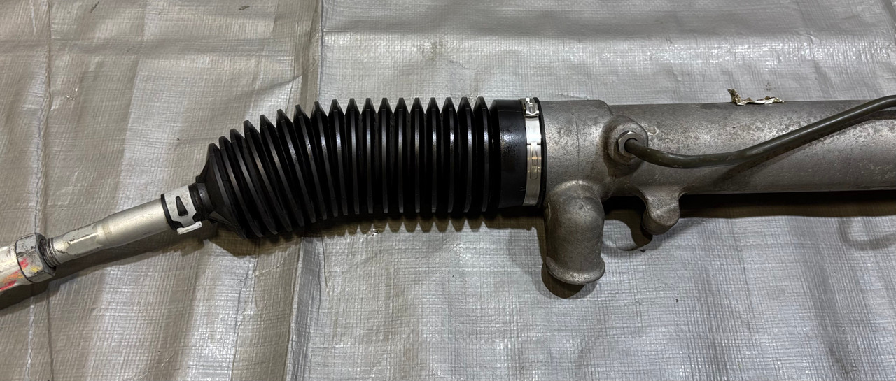 2009-2012 Porsche 987 Boxster Cayman Steering Rack Assembly w/ Tie