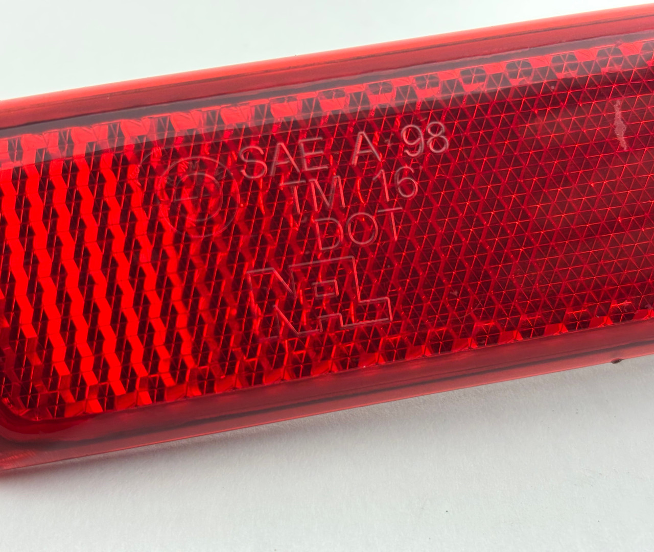 2000-2002 BMW Z3 Driver Side Rear Bumper Reflector Side Marker