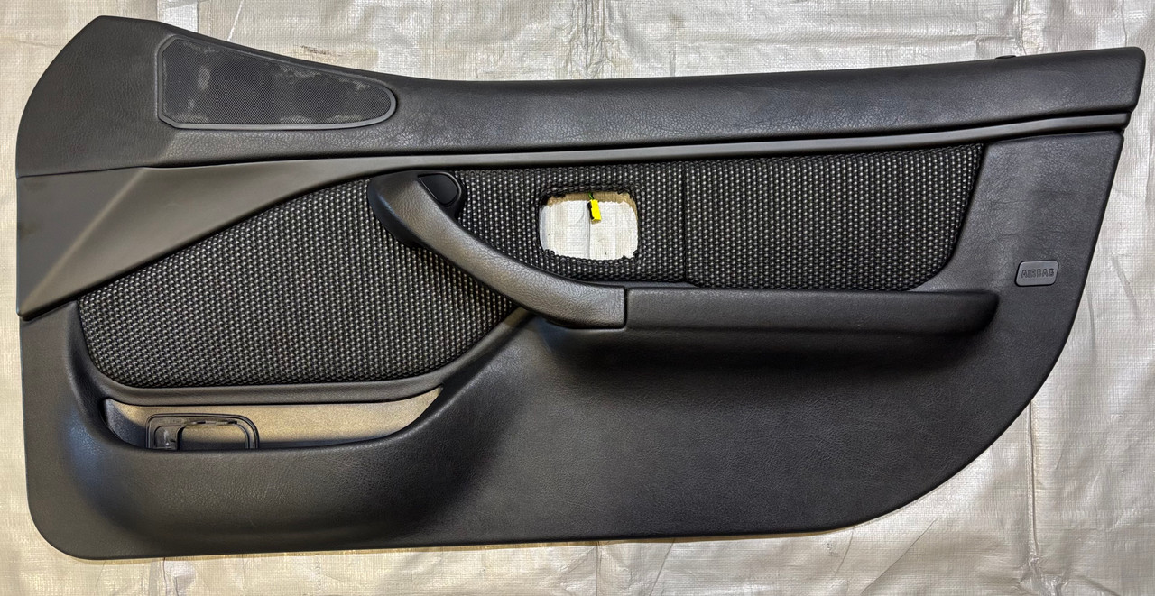 タメマチ 2000-2002 BMW Z3 Roadster Black Leather Interior Door Panels