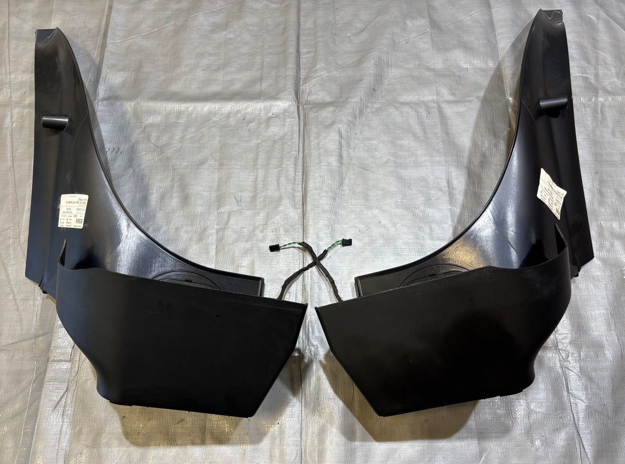 パーツ 30 1997-2002 BMW Z3 Roadster Rear B Pillar Speaker Cover / Trim