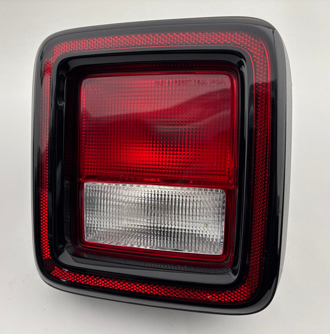 2018-2021 Jeep Wrangler JL Halogen Rear Tail Lamps / Pair / OEM