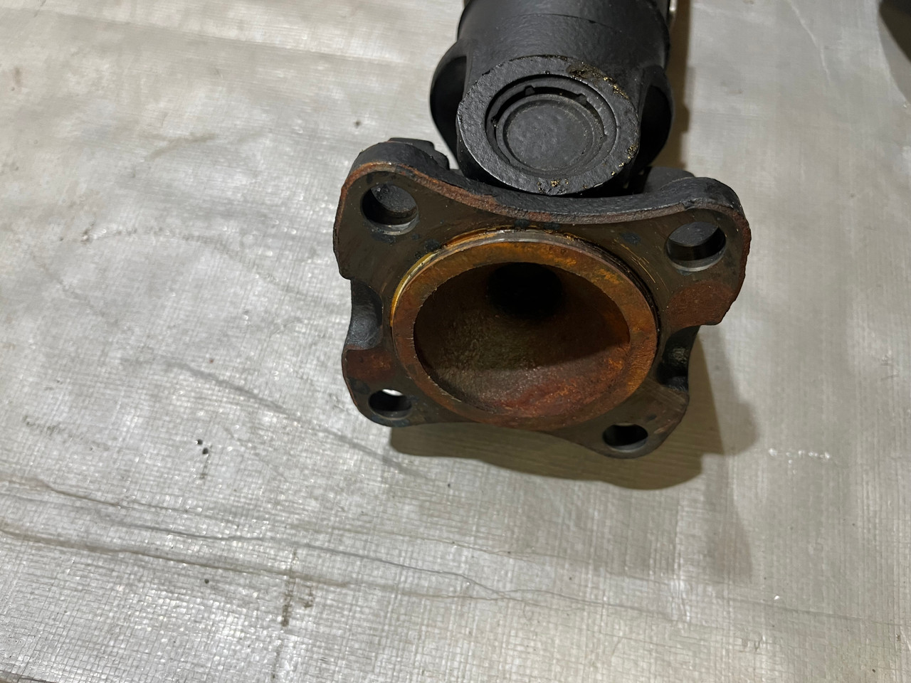 はる 2018-2025 Jeep Wrangler JL Front Drive Shaft w/ U Joints