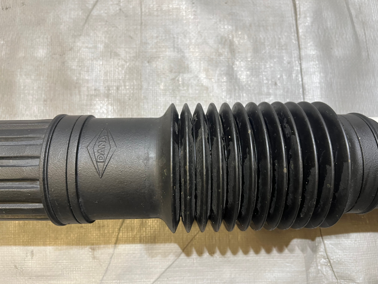 2018-2025 Jeep Wrangler JL Front Drive Shaft w/ U Joints