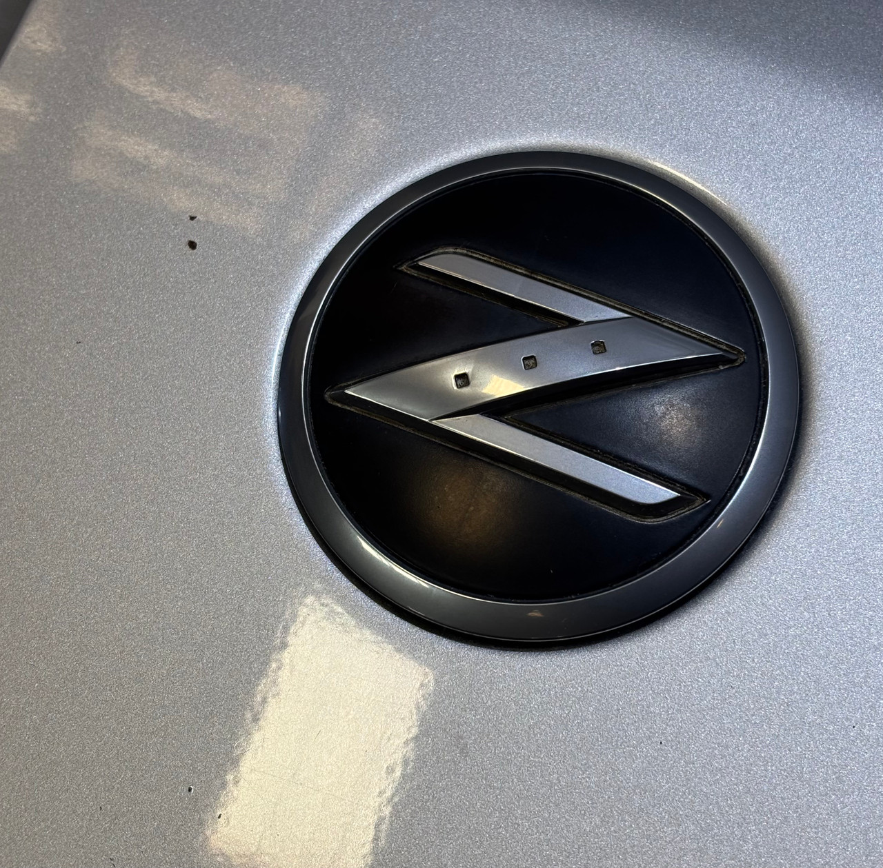 2003-2008 Nissan 350Z Passenger Fender Panel / Silver Alloy