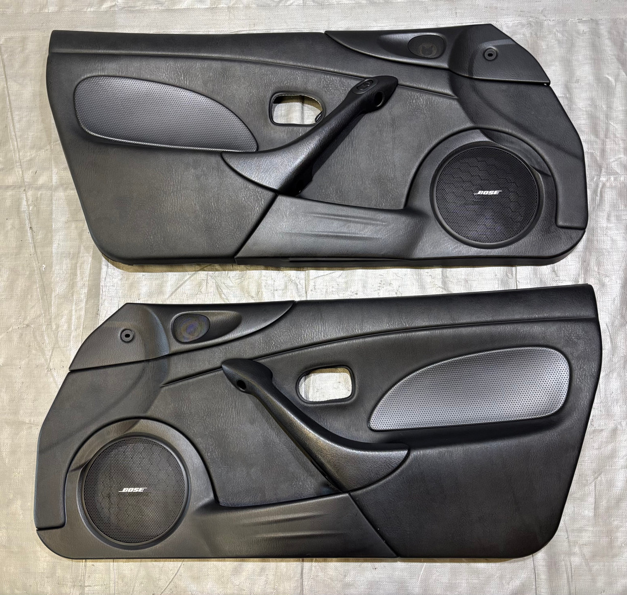 ドアモニ 2004-2005 Mazdaspeed Miata Black Leather Door Panels / Pair