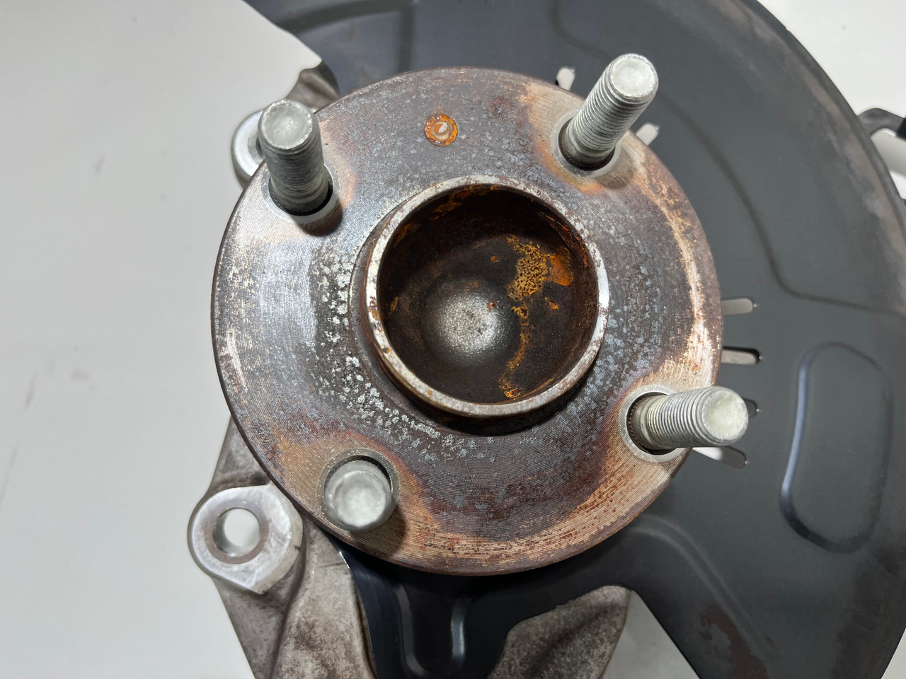 2016-2023 Mazda Mx5 Miata Passenger Front Spindle / Hub Assembly