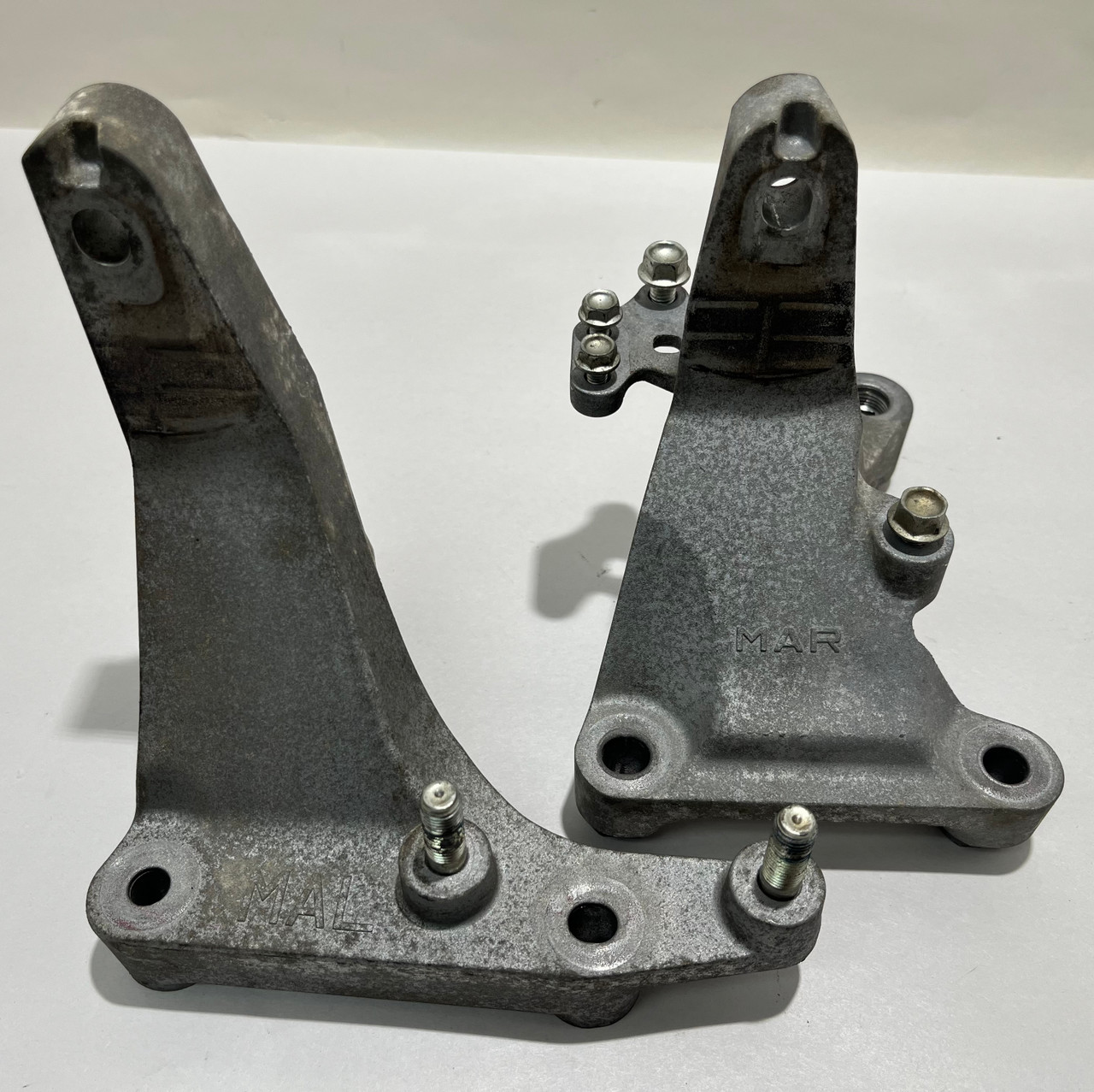 2017-2020 Fiat 124 Spider 1.4l Engine Motor Mount Brackets / OEM