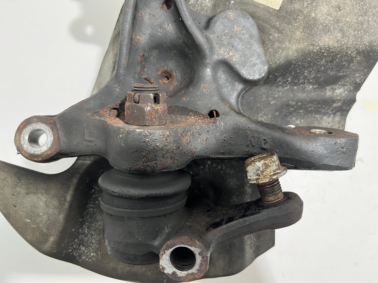 1999-2002 Mazda Miata Front Spindles / Hubs w/ ABS / Pair / 80K