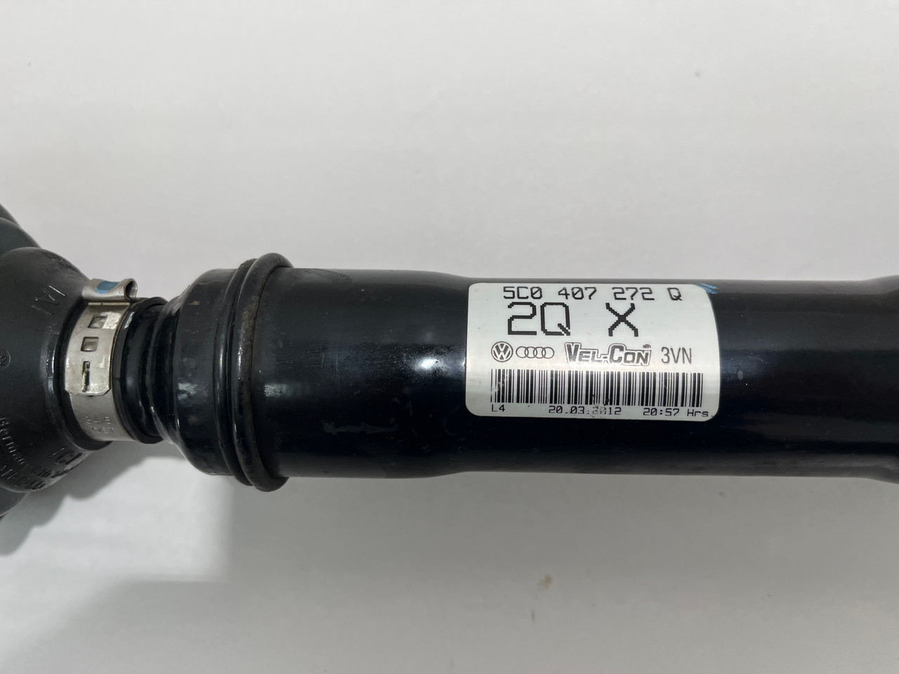 2012-2016 Volkswagen Beetle Passenger Side CV Axle Half Shaft