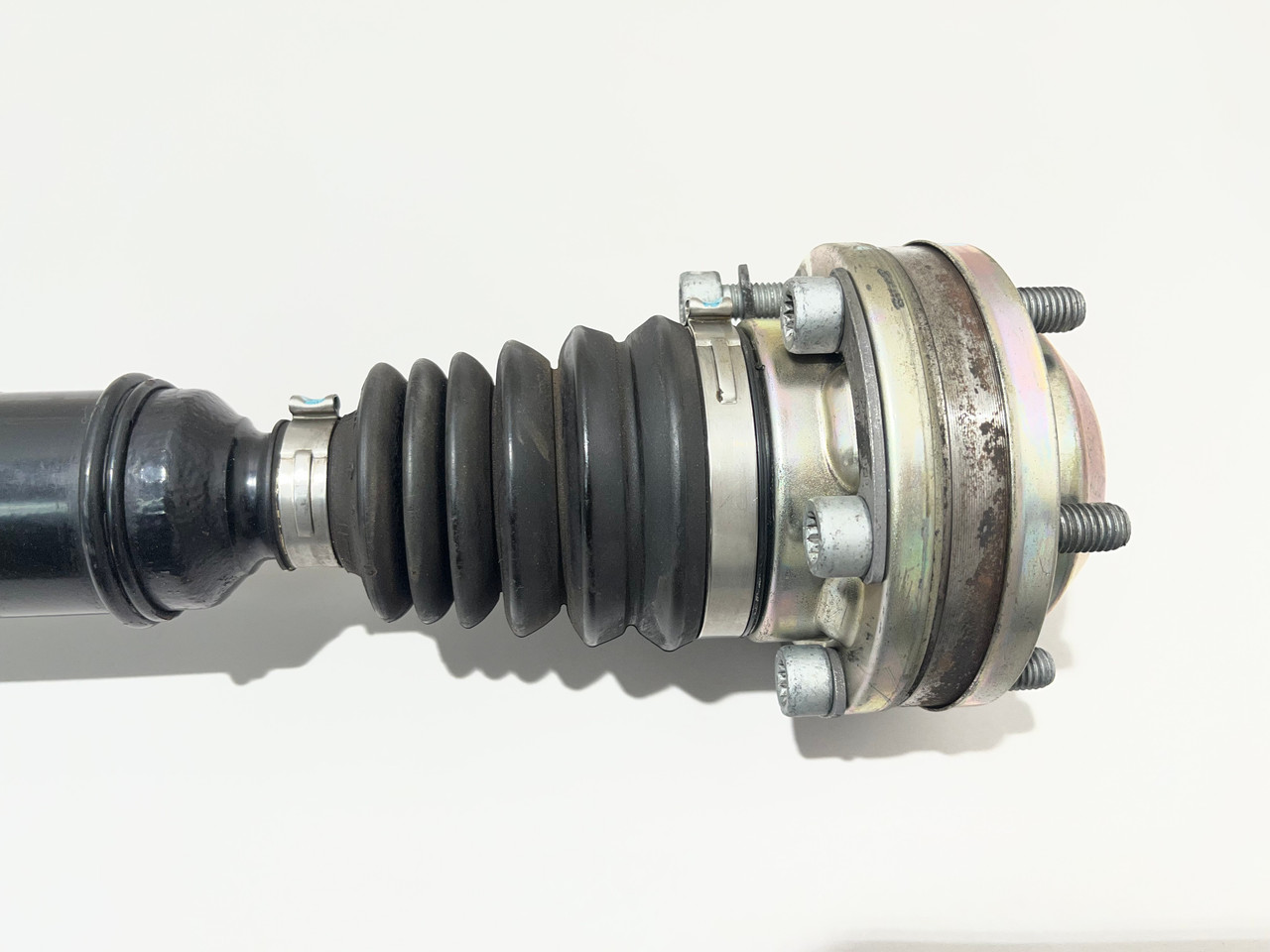 2012-2016 Volkswagen Beetle Passenger Side CV Axle Half Shaft