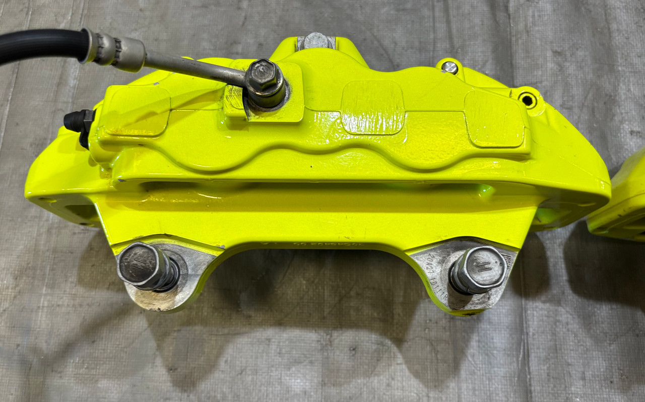 2018-2020 Subaru WRX STI 6 Piston Brembo Brake Calipers w/ Rotors