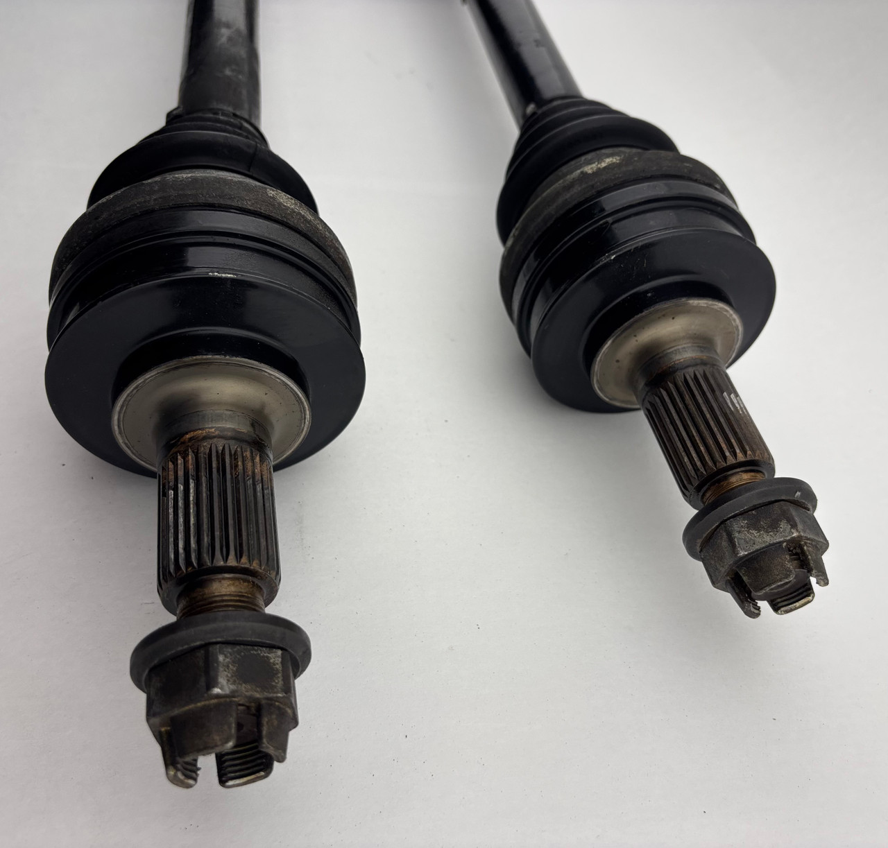 a-chan　0331 DAMAGE* 2005-2008 Porsche 987 Boxster Cayman 2.7l Rear Axles Half
