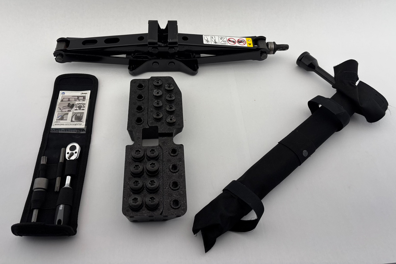 2020-2024 Jeep Gladiator JT OEM Emergency Jack w/ Hardtop Torx