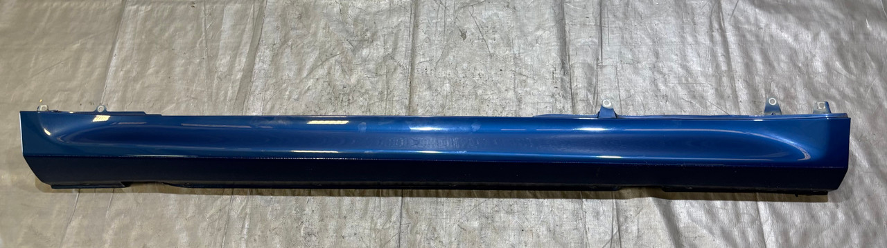 1997-2002 BMW Z3 Roadster Coupe Passenger Side Skirt Rocker Panel
