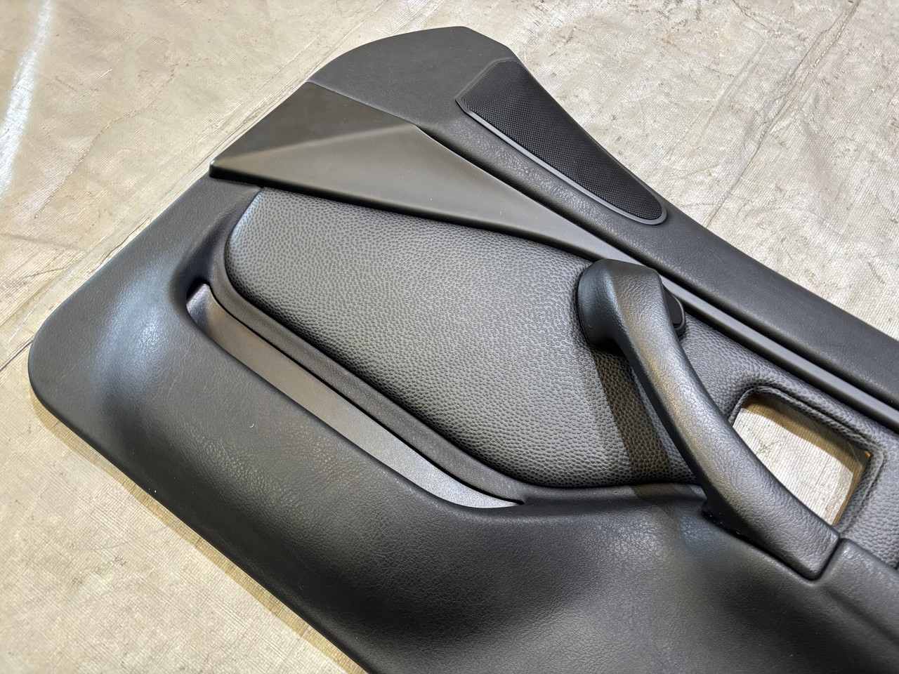 2000-2002 BMW Z3 Roadster Black Oregon Leather Interior Door