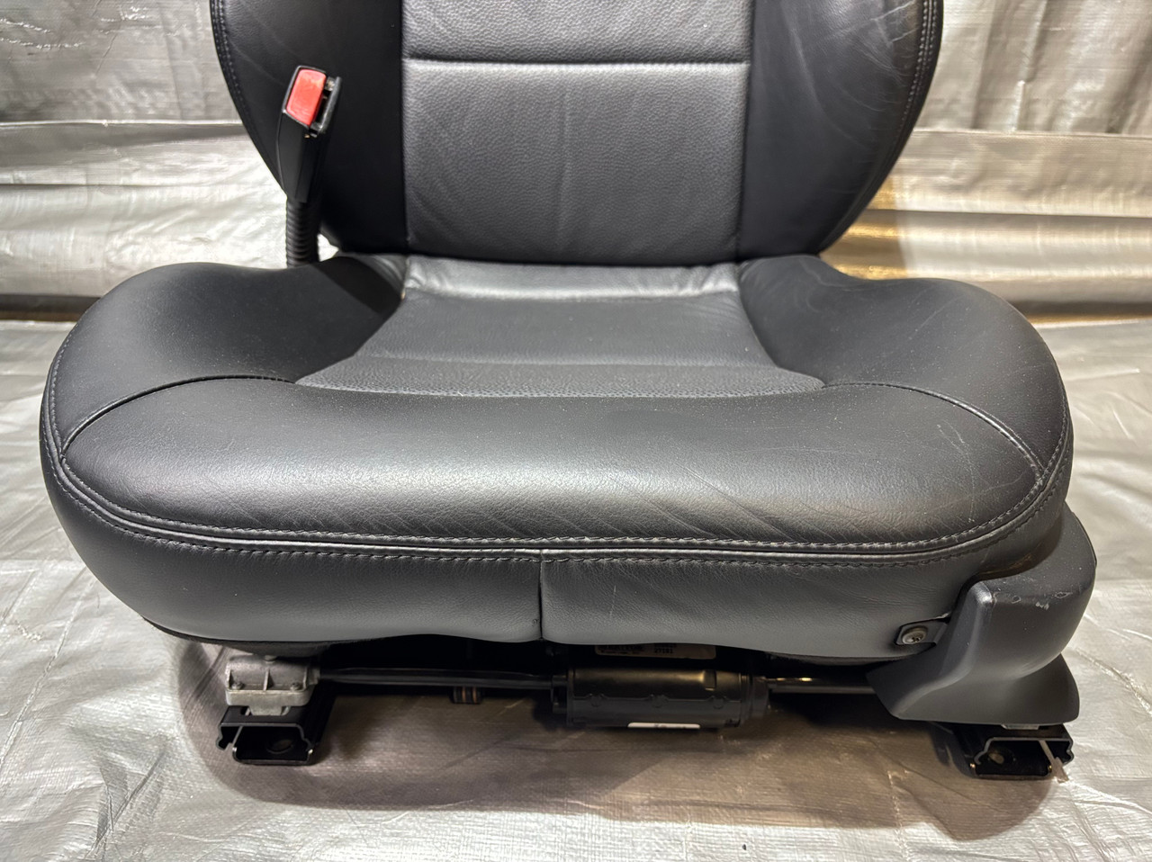 2000-2002 BMW Z3 Roadster Front Seats w/ Power Rails / Black