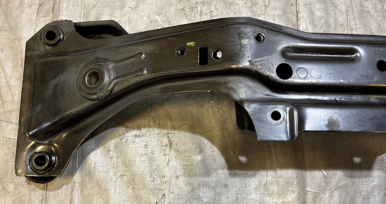 1996-2002 BMW Z3 Roadster Coupe Front Subframe Crossmember / Z3039