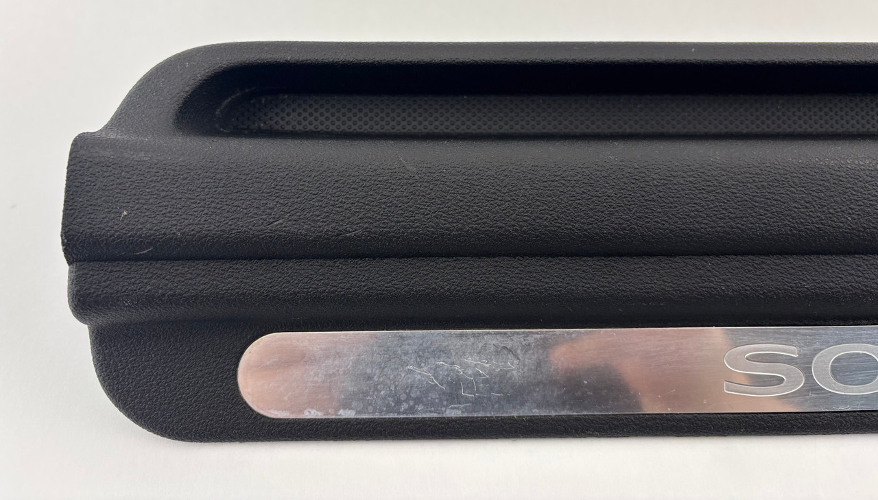 2006-2009 Pontiac Solstice Interior Door Sill Trim Panels / Scuff