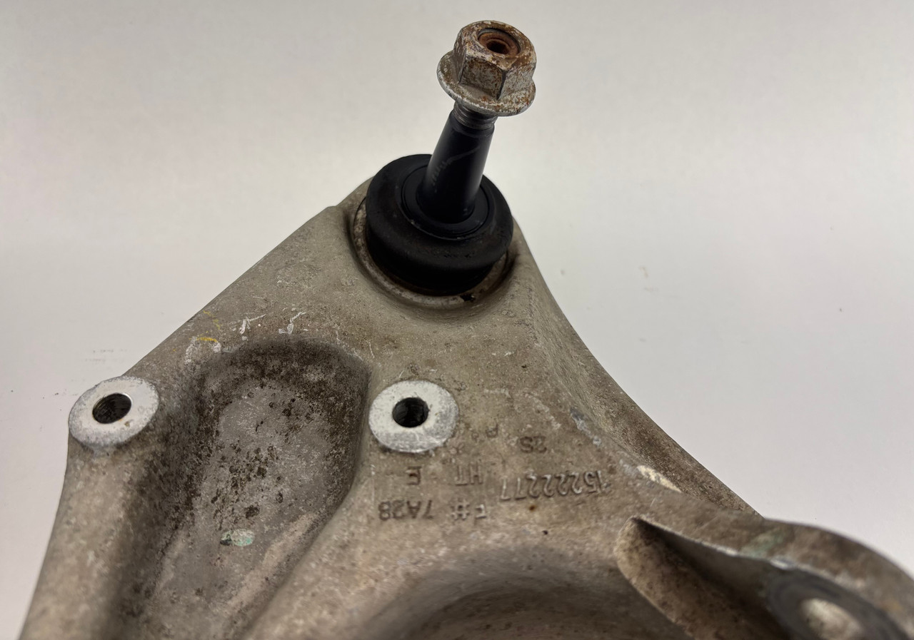 LUNATICUS スキムボード 2006-2010 Pontiac Solstice / Saturn Sky Rear Control Arm Set