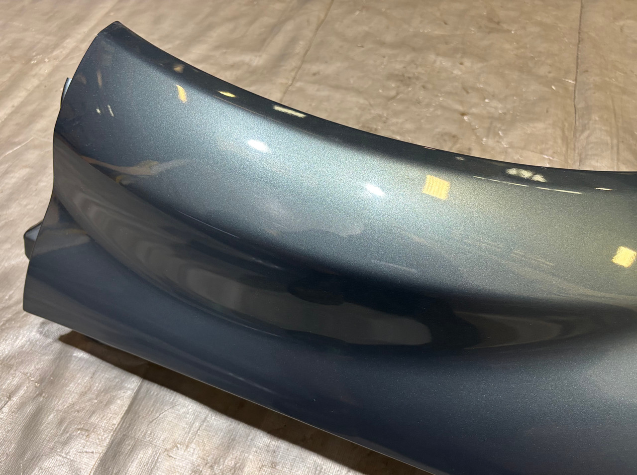 ディフェンダー　初版　PSA9 2006-2015 Mazda Mx5 Miata Passenger Fender / Dolphin Gray Mica