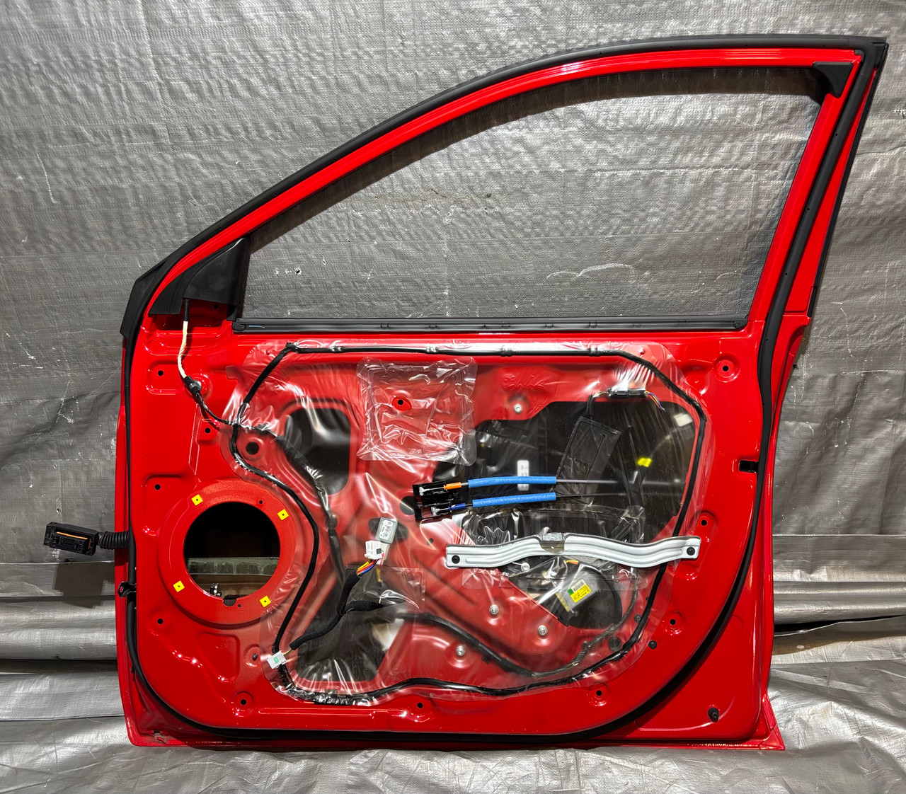 エンジェルヘイロー　RED 2019-2022 Hyundai Veloster Passenger Front Door Assembly / Racing
