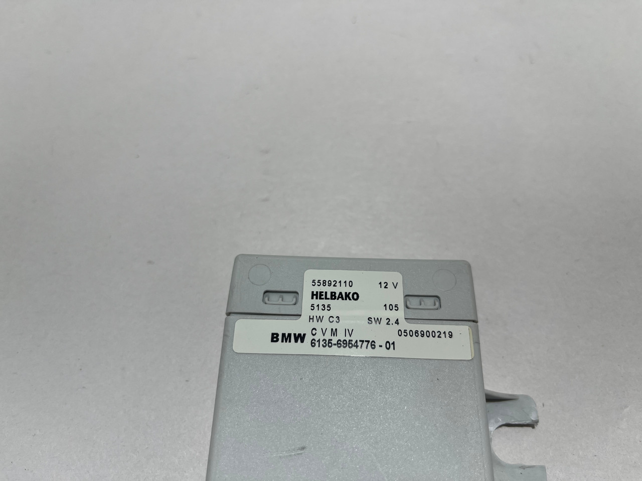 2003-2008 E85 BMW Z4 Convertible Top Relay Module / 61357199997
