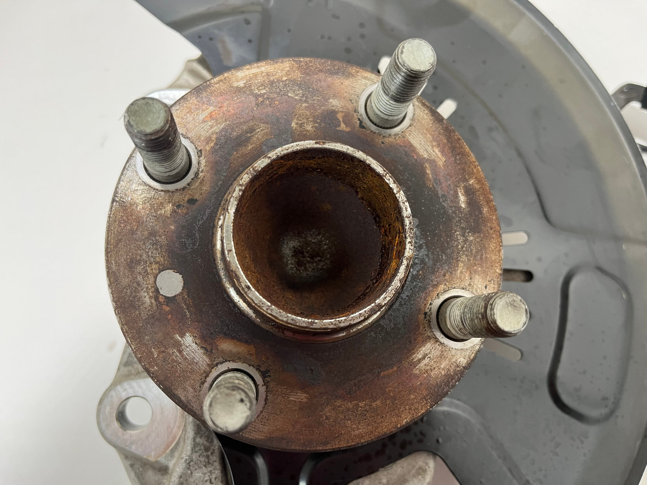 2016-2023 Mazda Mx5 Miata Passenger Front Spindle / Hub Assembly