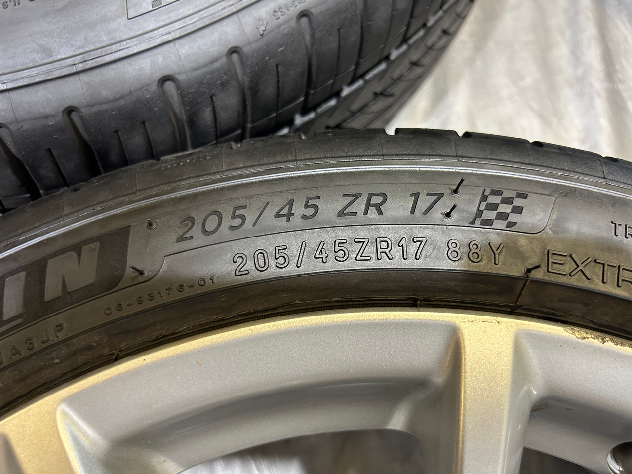メンタリスト　S1〜S5 2009-2012 Mazda Mx5 Miata 17x7