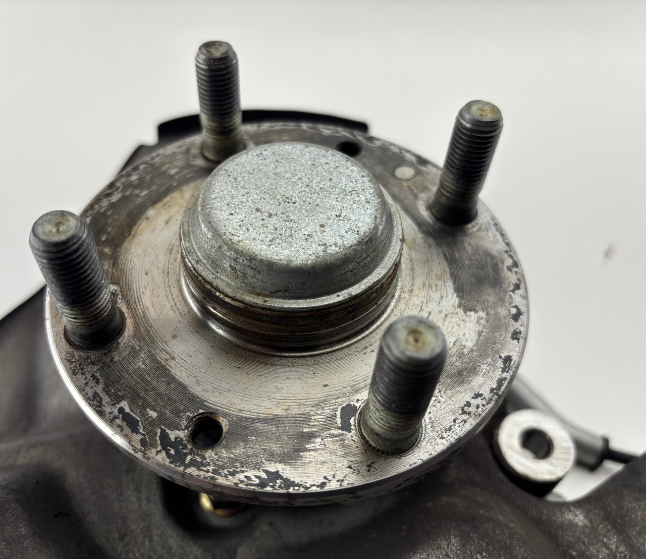 パラサナ 1994-1997 Mazda Miata OEM Front Spindles / Hub Assemblies / Pair