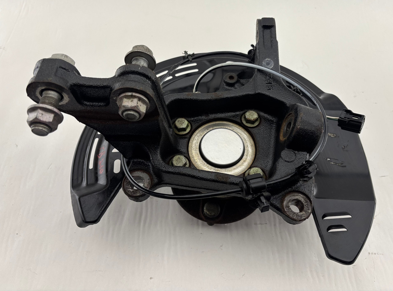 2022-2025 Toyota GR86 Passenger Front Spindle Knuckle w/ Hub / 6k