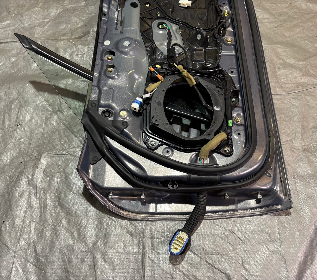 2006-2015 Mazda Mx5 Miata Passenger Door Assembly w/ Window