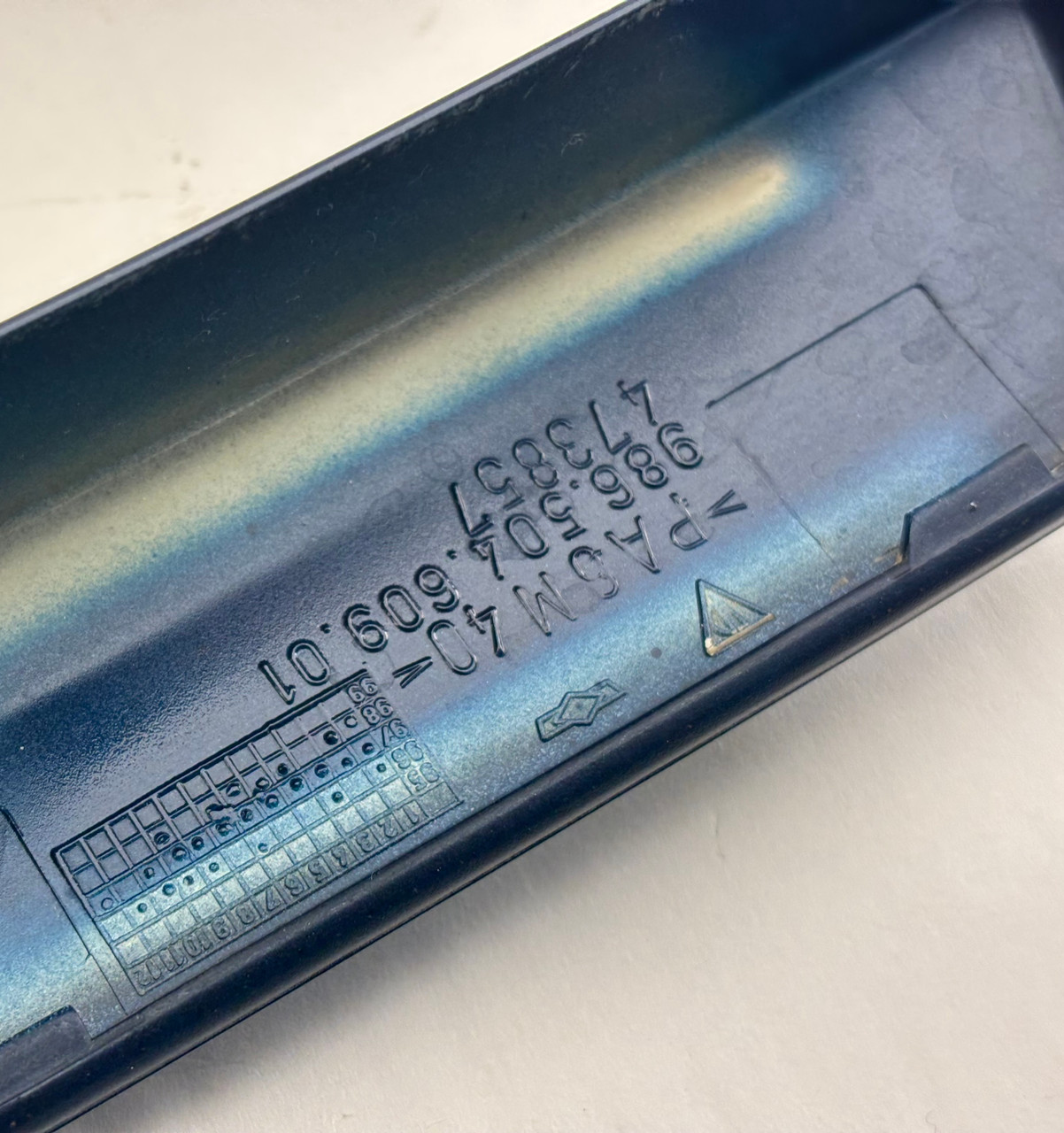 ベニーページ 1997-2002 Porsche 986 Boxster Rear Spoiler Trim Panel / Ocean Blue
