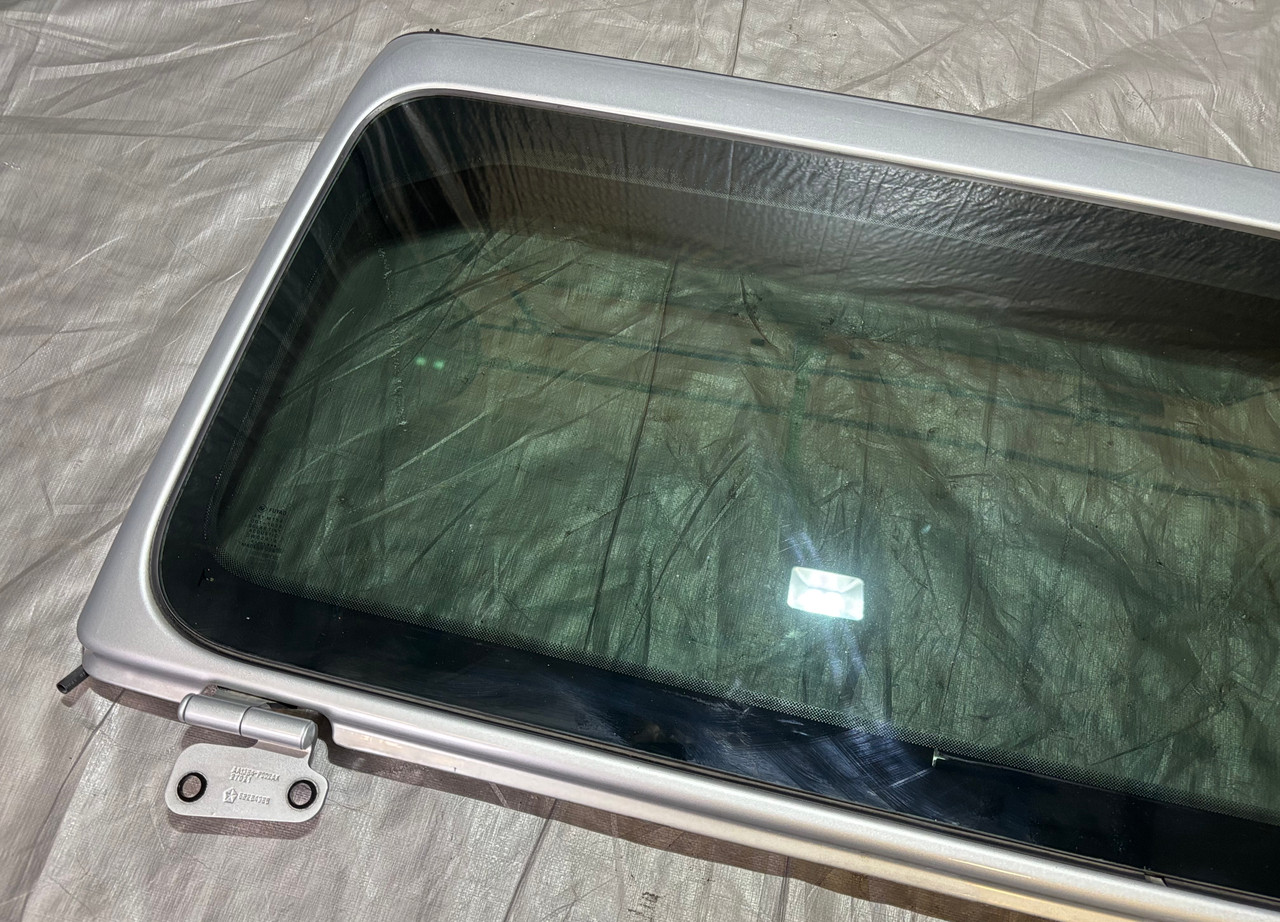 2018-2026 Jeep Wrangler JL Windshield Panel w/ Frame / Silver
