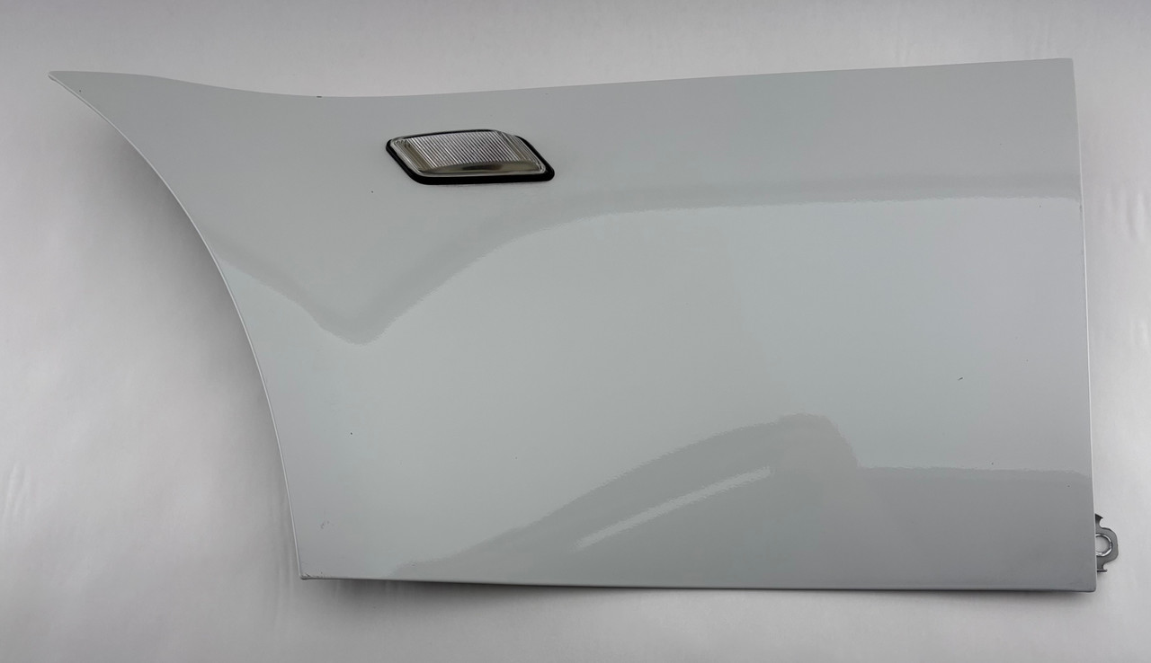 オーバーヒート様① 1996-2002 BMW Z3 Roadster Coupe Driver Side Front Fender Panel