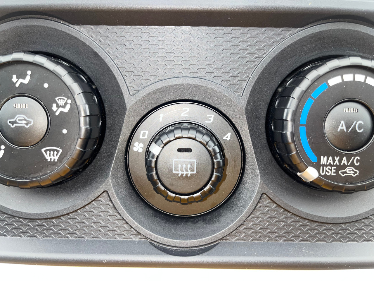 2013-2016 Scion FRS / Subaru BRZ OEM Manual Climate Controls