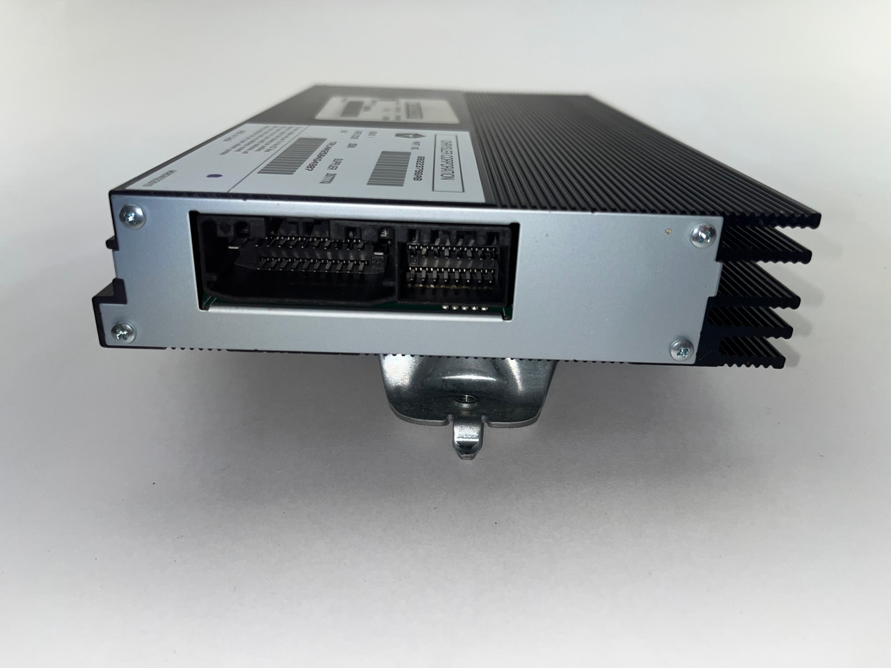 2015-2018 Jeep Wrangler JK Alpine Audio Amplifier / OEM