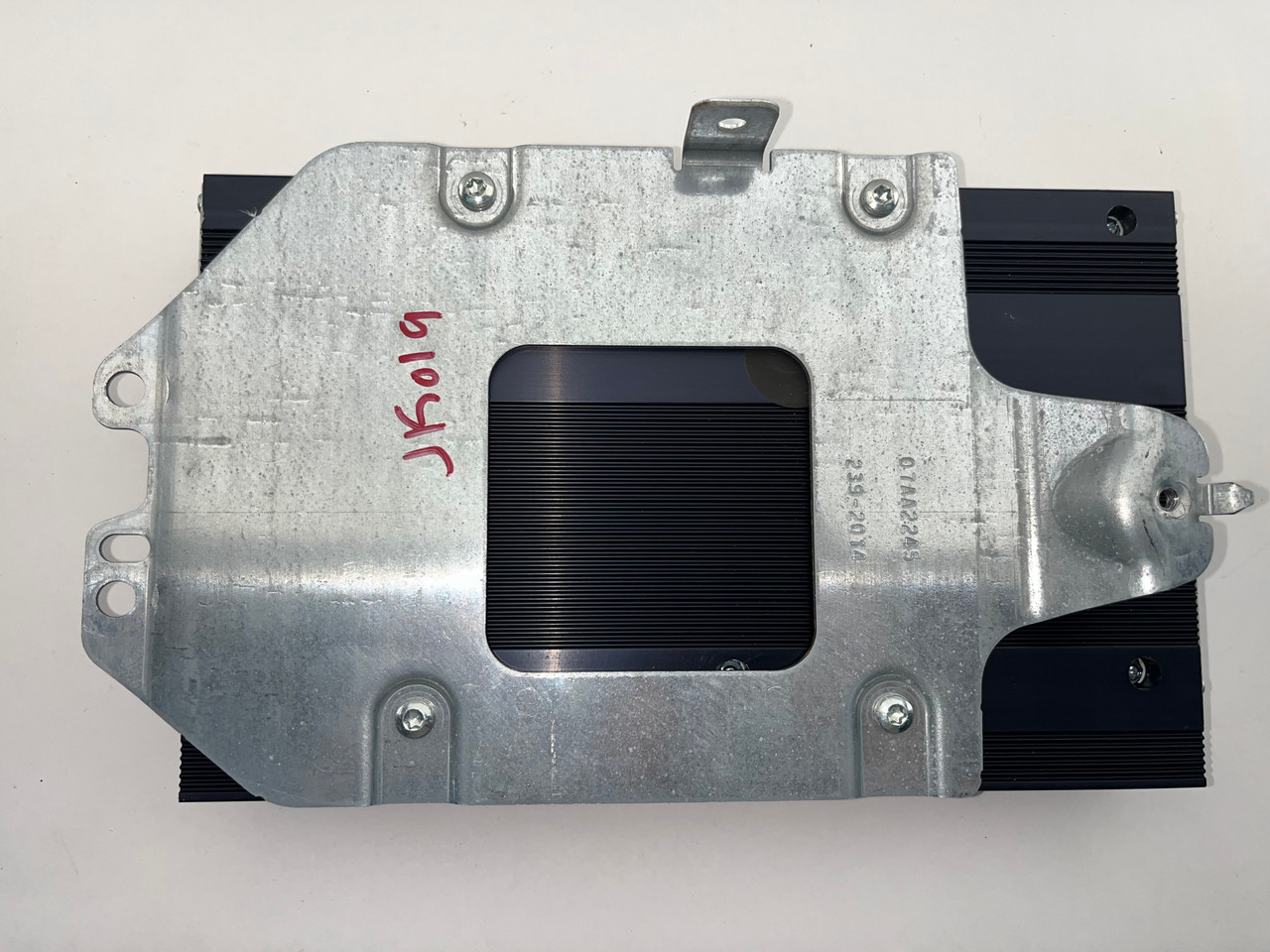 2015-2018 Jeep Wrangler JK Alpine Audio Amplifier / OEM