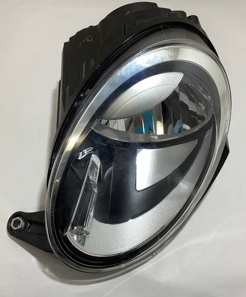 Headlight Bracket Set For 2012-2019 Volkswagen Beetle – Direct Replacement Pair (VW2509102 / VW2508102) 3 thumbnail image