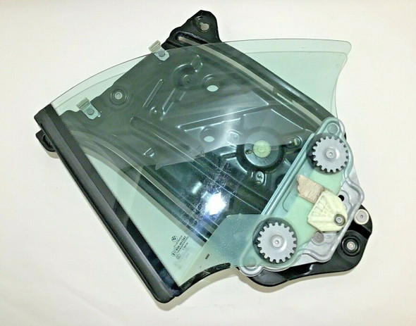 2008-2013 BMW 128i 135i Driver Rear Quarter Window w/ Regulator / B1002