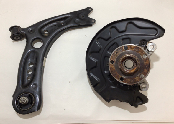 2015-2020 Volkswagen MK7 GTI Passenger Front Spindle Knuckle