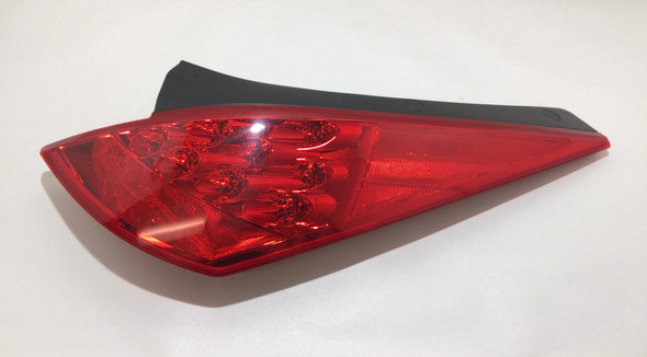 2006-2009 Nissan 350Z Passenger Side LED Tail Light / OEM /   5Z015