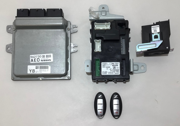 2012 Nissan 370Z Convertible ECU KIT / Body Control Module / Key Set /   7Z017